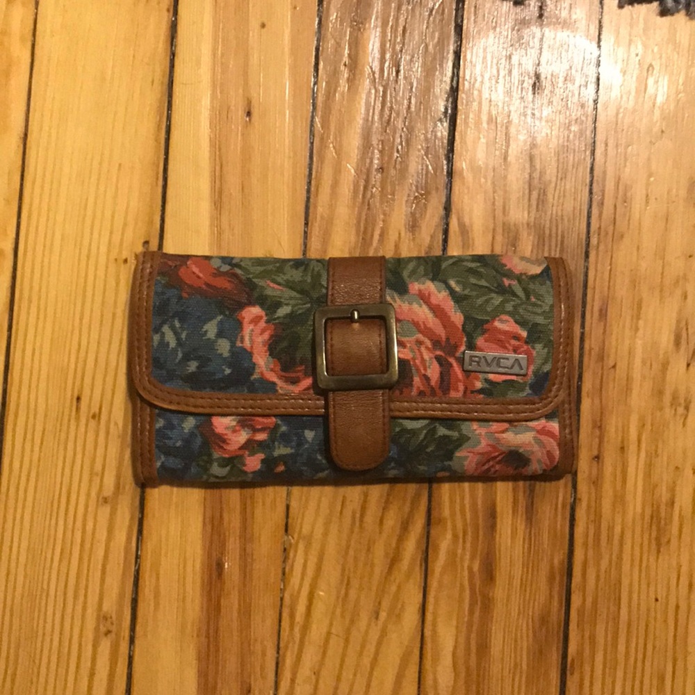 RVCA Tri-Fold Floral Wallet